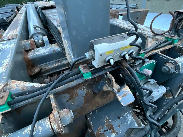 2002 roagna r26its aanhangwagen - afbeelding 4 van  32