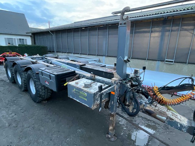 2002 roagna r26its aanhangwagen - afbeelding 7 van  32