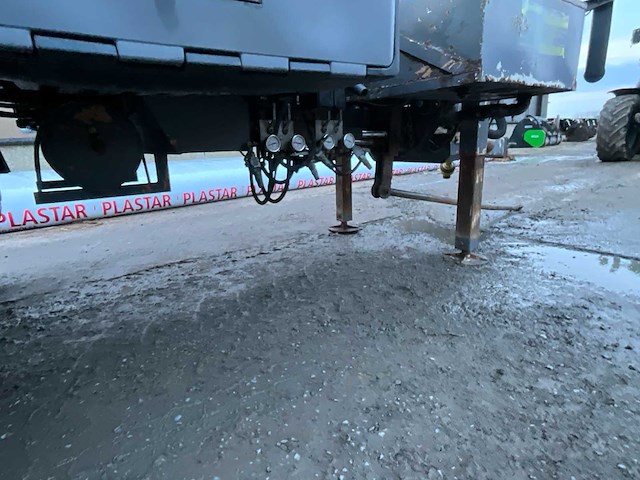 2002 roagna r26its aanhangwagen - afbeelding 10 van  32