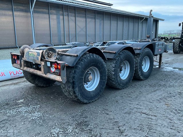 2002 roagna r26its aanhangwagen - afbeelding 28 van  32