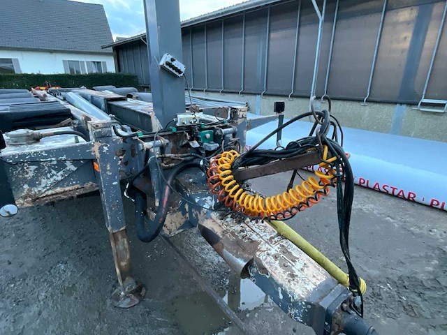 2002 roagna r26its aanhangwagen - afbeelding 32 van  32