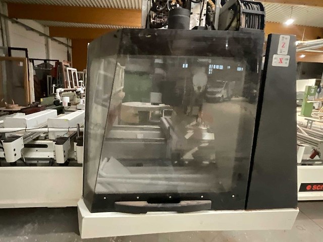 2002 scm-record: 142 cnc machinecentrum voor hout - afbeelding 15 van  19