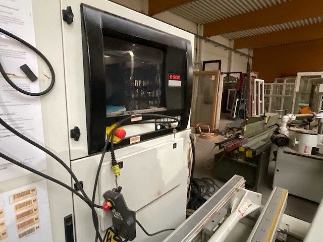 2002 scm-record: 142 cnc machinecentrum voor hout - afbeelding 17 van  19