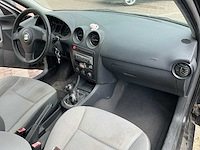 2002 seat ibiza benzine - afbeelding 2 van  27