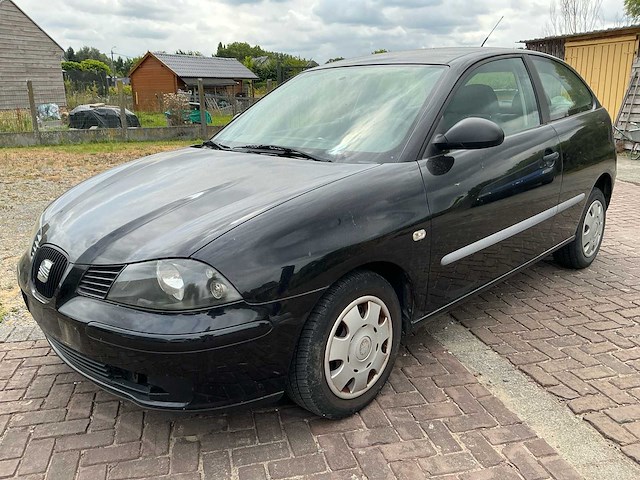 2002 seat ibiza benzine - afbeelding 1 van  19