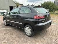 2002 seat ibiza benzine - afbeelding 23 van  32