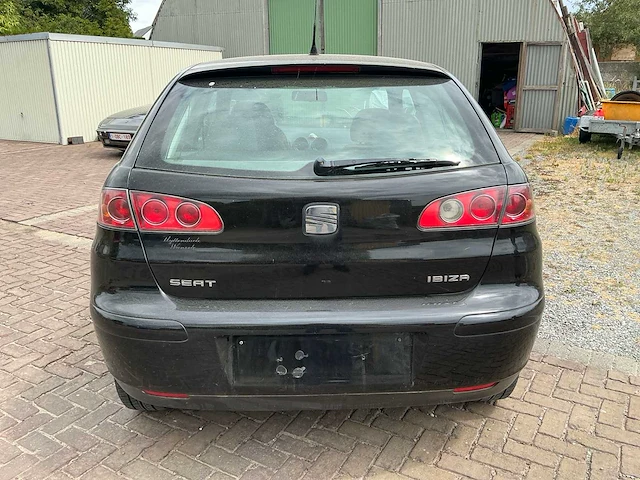 2002 seat ibiza benzine - afbeelding 27 van  32