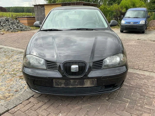 2002 seat ibiza benzine - afbeelding 31 van  32