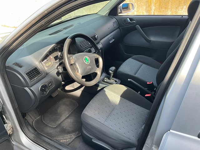 2002 skoda octavia - afbeelding 5 van  27
