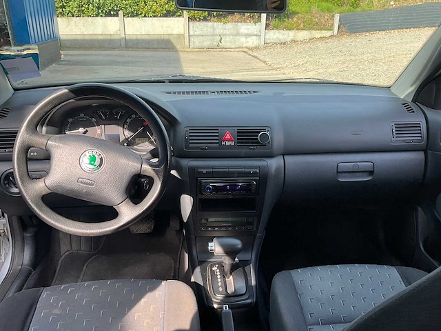 2002 skoda octavia - afbeelding 13 van  29