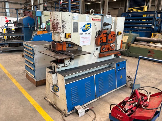 2002 sunrise iw-80sd pons- en knipmachine - afbeelding 1 van  13