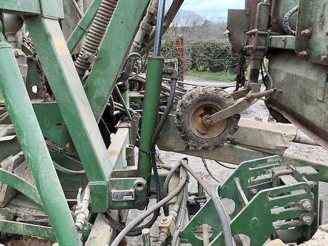 2002 thyregod oogstmachine voor bieten en aardappelen overige oogstmachine - afbeelding 12 van  49