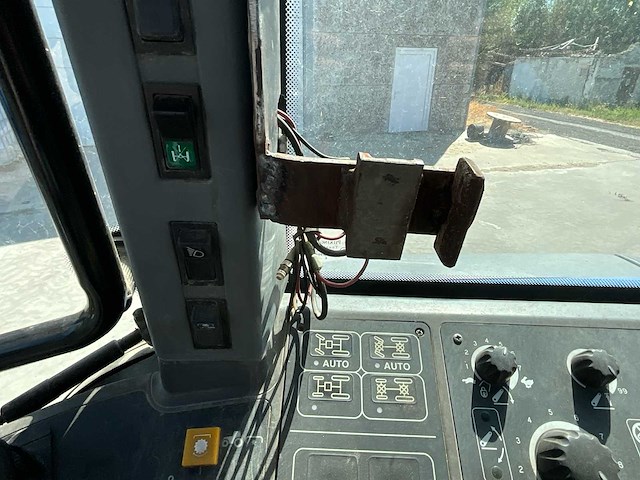 2002 tm155 new holland - afbeelding 22 van  50