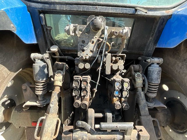 2002 tm155 new holland - afbeelding 35 van  50
