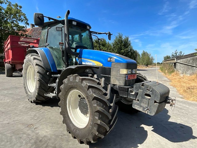2002 tm155 new holland - afbeelding 48 van  50