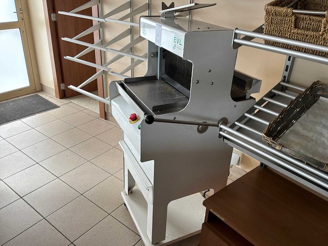 2002 van lierde boons a40/9 broodsnijmachine - afbeelding 3 van  4