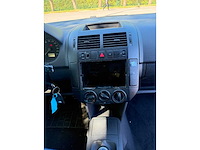 2002 volkswagen polo personenauto - afbeelding 14 van  17