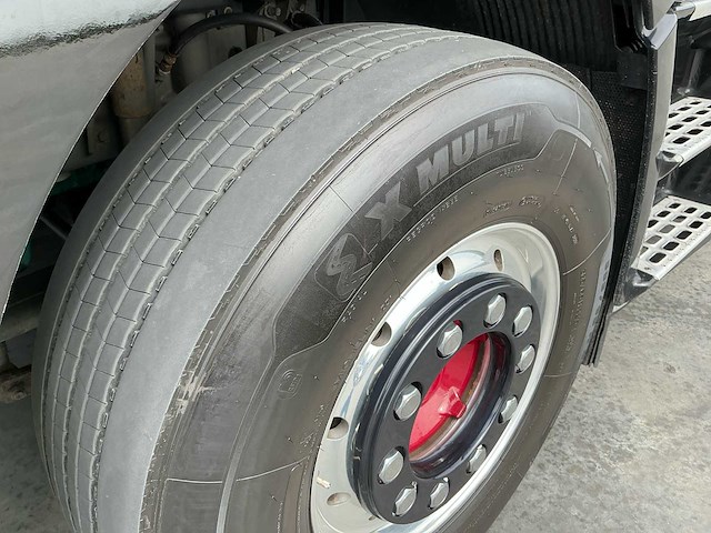 2002 volvo nh42t46a446g vrachtwagen - afbeelding 17 van  32