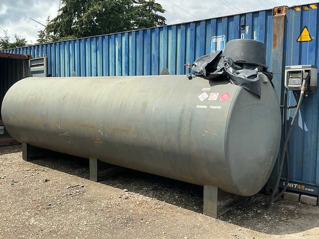 2002 wildri dubbelwandige metalen brandstoftank - afbeelding 1 van  7