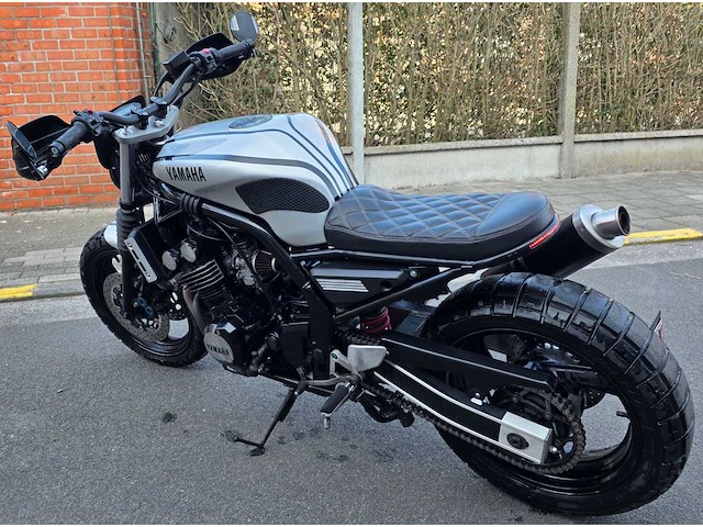 2002 yamaha fzs600 custumized - afbeelding 9 van  12