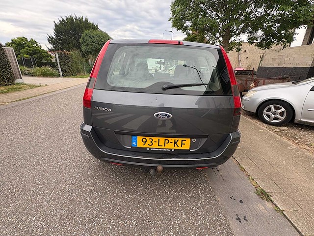 2003 - ford - fusion - 1.6-16v luxury - car - afbeelding 10 van  12