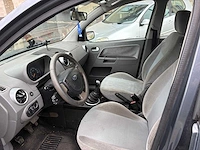 2003 - ford - fusion - 1.6-16v luxury - car - afbeelding 2 van  15