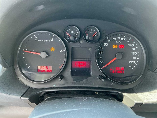 2003 audi a2 personenauto - afbeelding 13 van  22