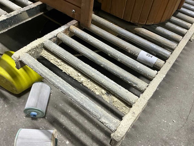 2003 bishamon e7 up ezu-15 pneumatische heftafel met elektrische draaikrans - afbeelding 3 van  8