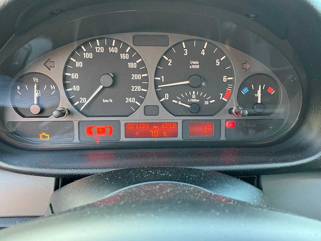 2003 bmw 316ti personenauto - afbeelding 6 van  24