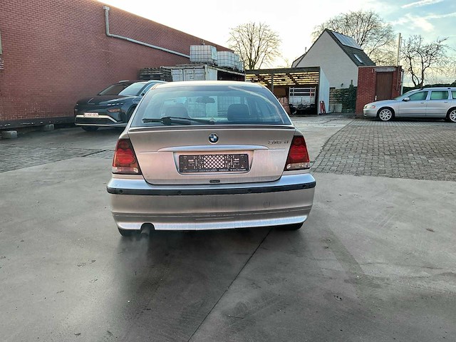 2003 bmw 316ti personenauto - afbeelding 19 van  24