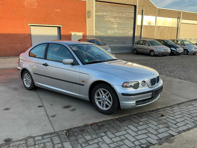2003 bmw 316ti personenauto - afbeelding 22 van  24