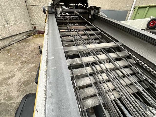 2003 bocker 2003 verhuislift - afbeelding 14 van  24