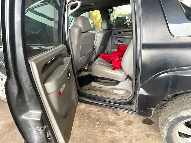 2003 cadillac escalade - oldtimer - afbeelding 17 van  34