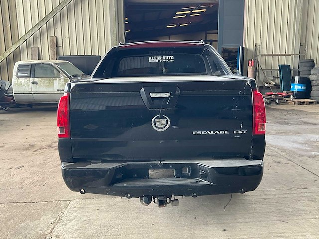 2003 cadillac escalade - oldtimer - afbeelding 11 van  14