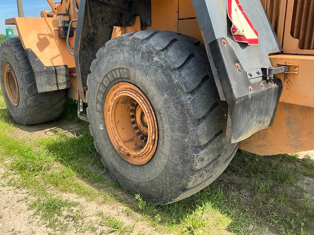 2003 case 921 c shovel - afbeelding 19 van  21