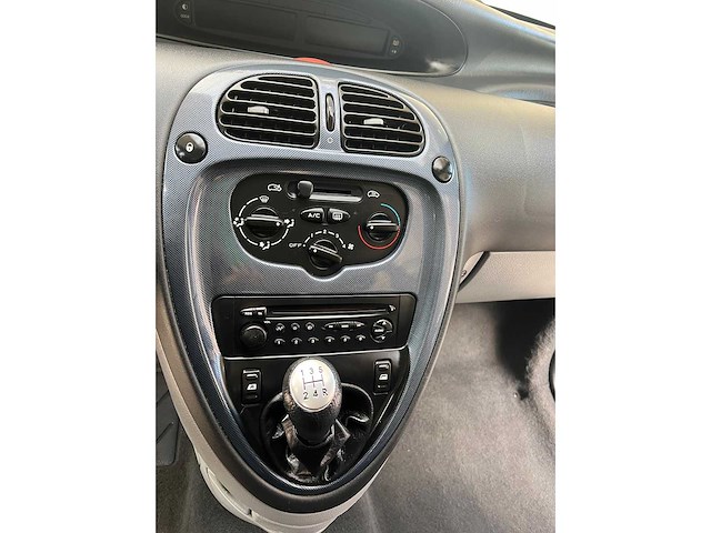 2003 citroën xsara picasso 1.6 benzine - afbeelding 6 van  22