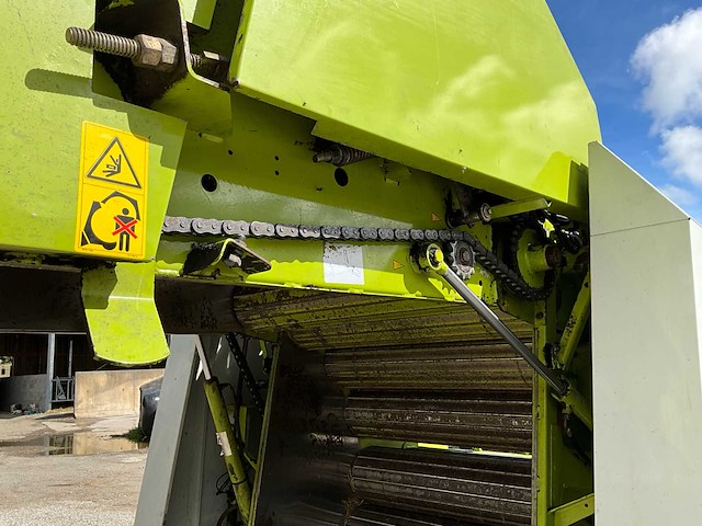 2003 claas rollant 250 ronde balenmachine - afbeelding 13 van  37