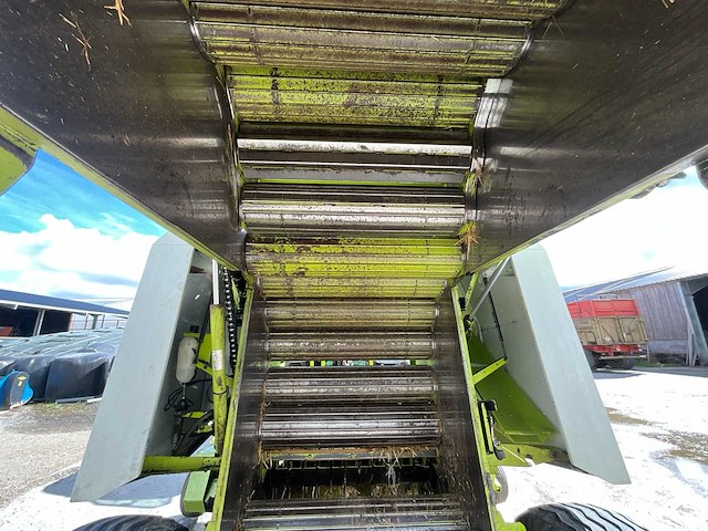 2003 claas rollant 250 ronde balenmachine - afbeelding 15 van  37