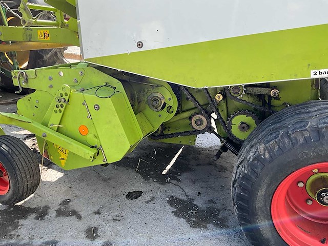 2003 claas rollant 250 ronde balenmachine - afbeelding 19 van  37