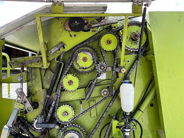 2003 claas rollant 250 ronde balenmachine - afbeelding 24 van  37