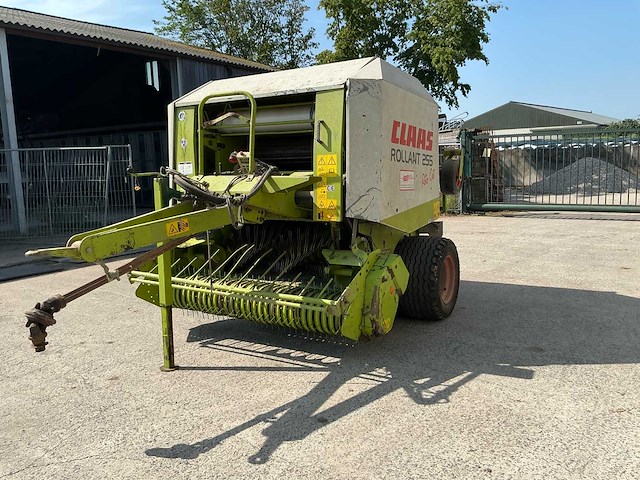 2003 claas rollant 255 type 748 balenpers - afbeelding 12 van  44