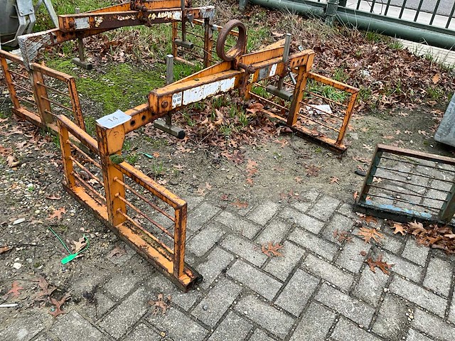 2003 db pmg 1 steenklem - afbeelding 1 van  7