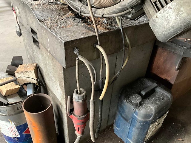 2003 fabis sn262ds60 bandzaagmachine - afbeelding 2 van  15