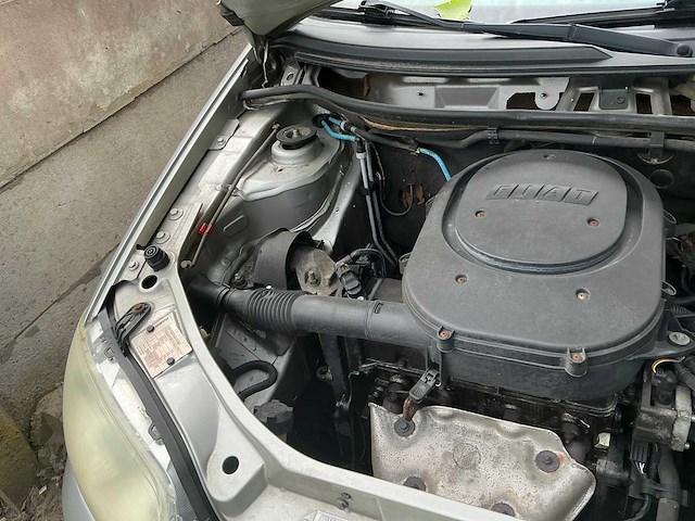 2003 fiat punto - afbeelding 6 van  19