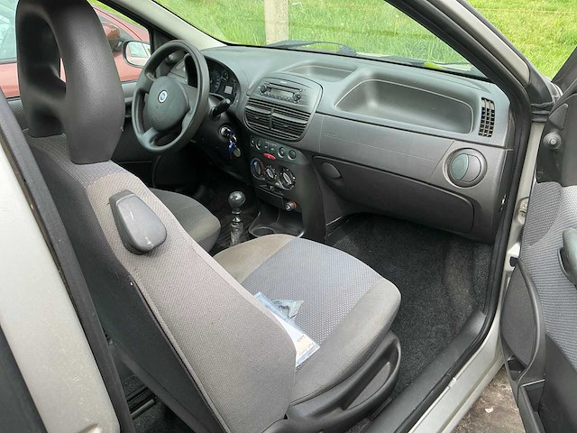 2003 fiat punto - afbeelding 17 van  19