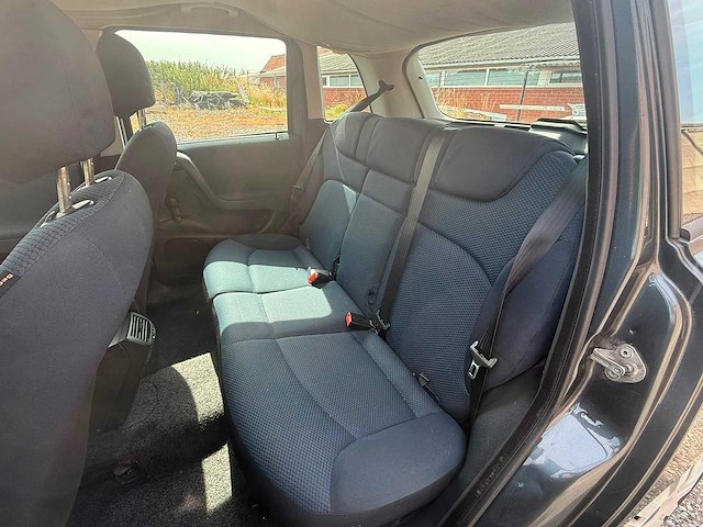 2003 fiat stilo personenauto - afbeelding 4 van  24