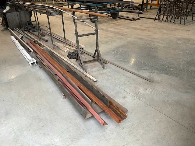 2003 fmb major verticale bandzaagmachine - afbeelding 7 van  10