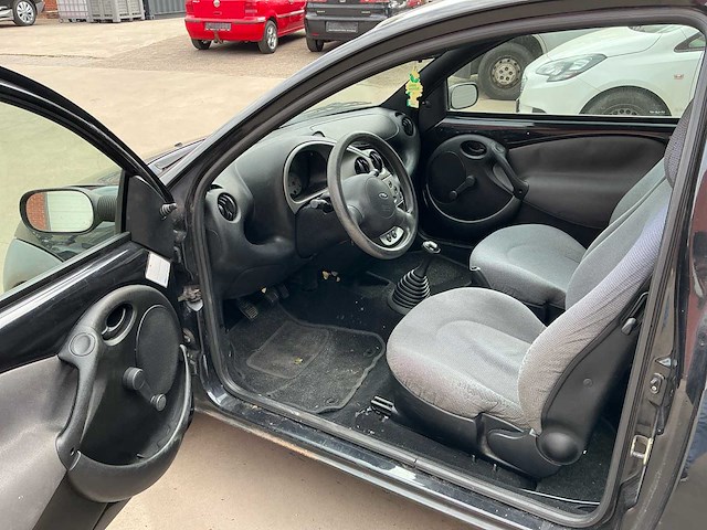 2003 ford ka personenauto - afbeelding 3 van  19