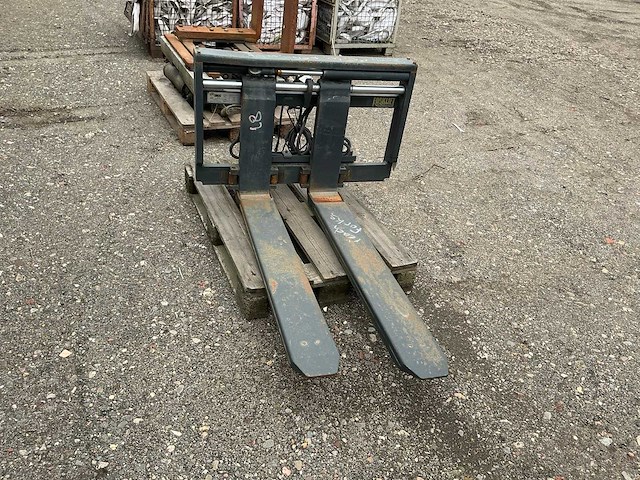 2003 forklift attachment a-igss 2510 vorkenbord - afbeelding 2 van  8