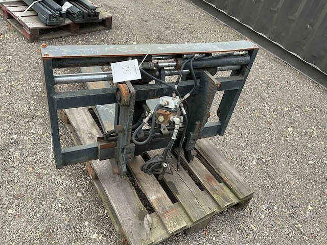 2003 forklift attachment a-igss 2510 vorkenbord - afbeelding 5 van  8